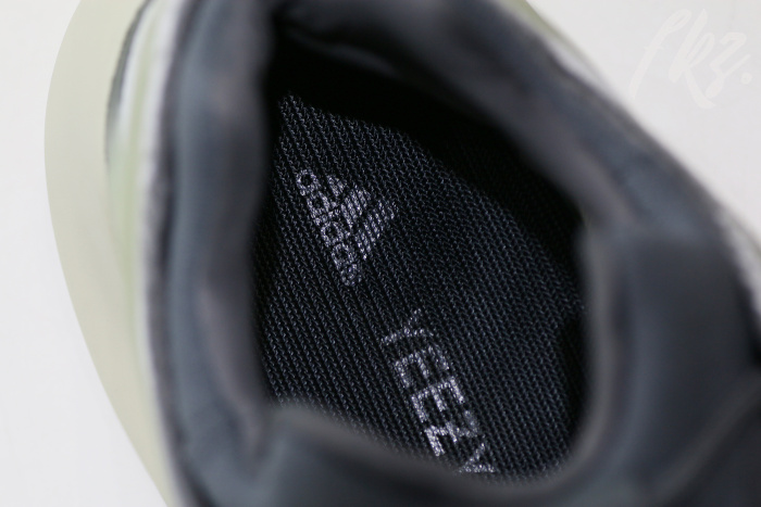 Yeezy 700 V3 ‘Fade Salt’ 2022