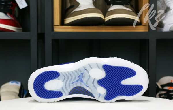 Air Jordan 11 OG Royal Blue 2022 (LN5 A1 Batch)