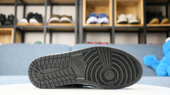 Wmns Air Jordan 1 Retro High Og Twist Pony