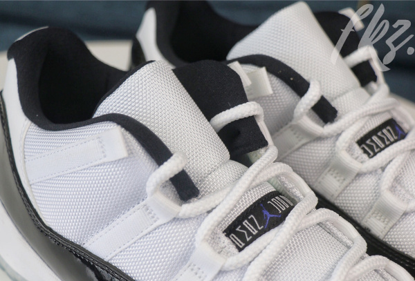 Air Jordan 11 Retro Low Concord