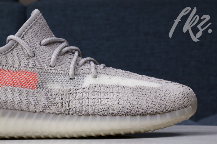 2020 Yeezy 350 V2  Tail Light  None Reflective ( A1)