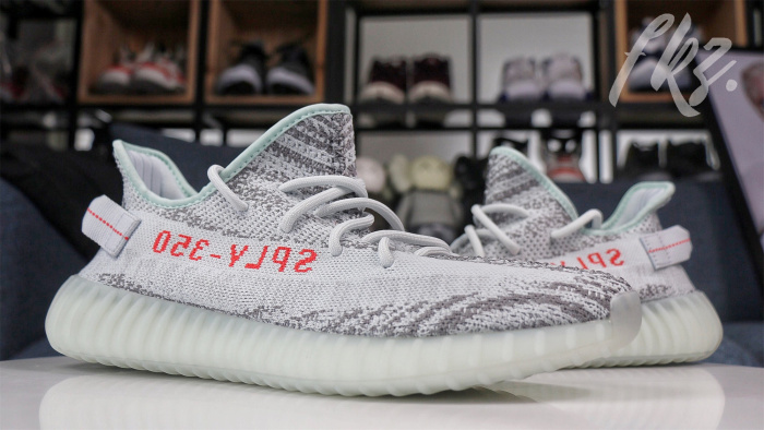 Yeezy 350 Boost V2  Blue Tint  2017  ( A1)