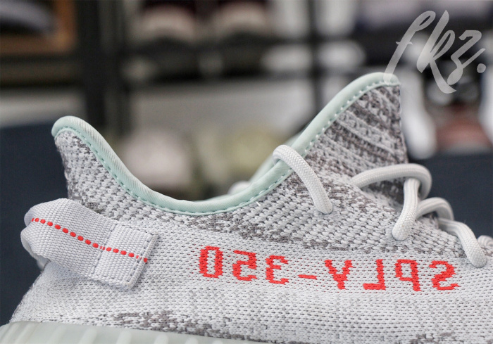 Yeezy 350 Boost V2  Blue Tint  2017  ( A1)