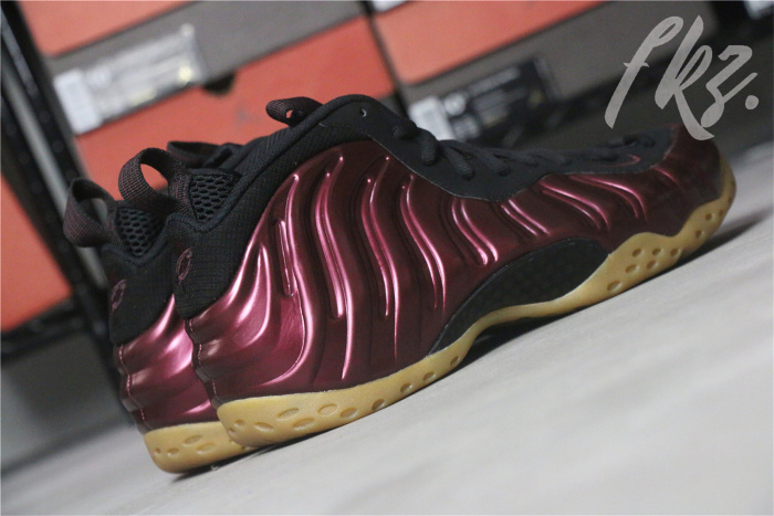 Air Foamposite One “Maroon”