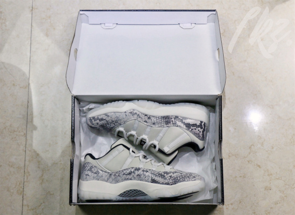 Air Jordan 11 Retro Low  Snakeskin Light Bone