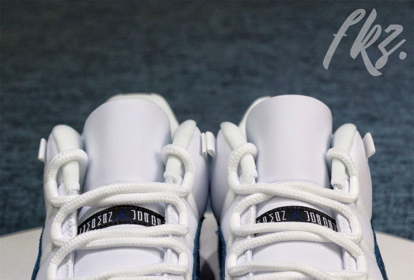 Air Jordan 11 Retro Low Le  Snakeskin  Blue 2019