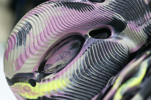 Yeezy Foam Runner “MX Carbon” 2022 (IG9562)（A1）