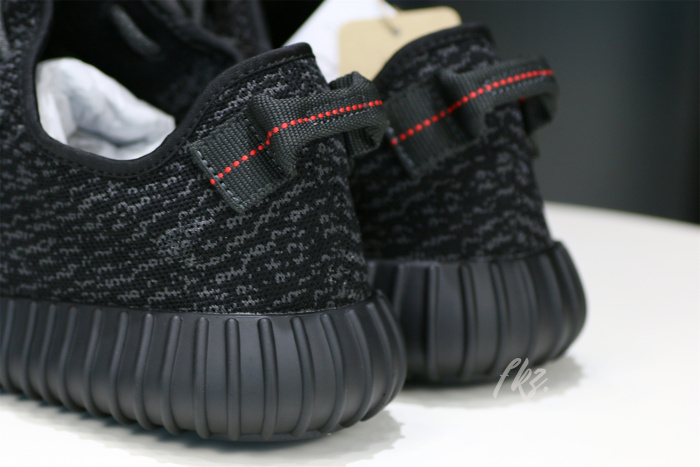 Yeezy 350 ‘Pirate Black' 2022