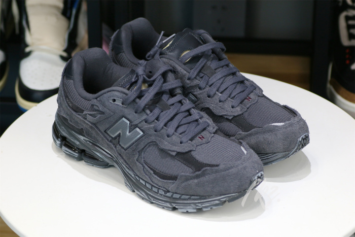 New Balance 2002R Protection Pack Phantom