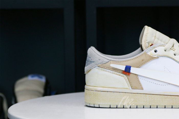 Custom Off White x Air Jordan 1 Low Aged White