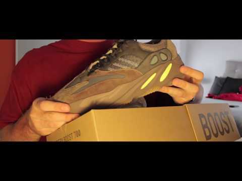 Adidas Yeezy 700 Boost  Wave Runner Mauve 2018