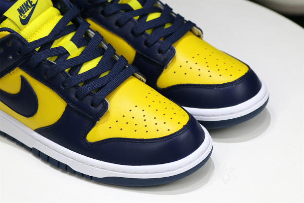 Nike Dunk Low “Michigan” 2021（A1）
