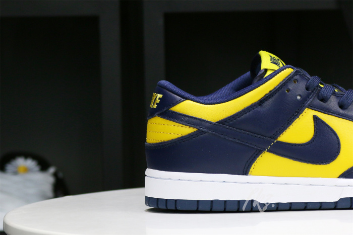 Nike Dunk Low “Michigan” 2021（A1）