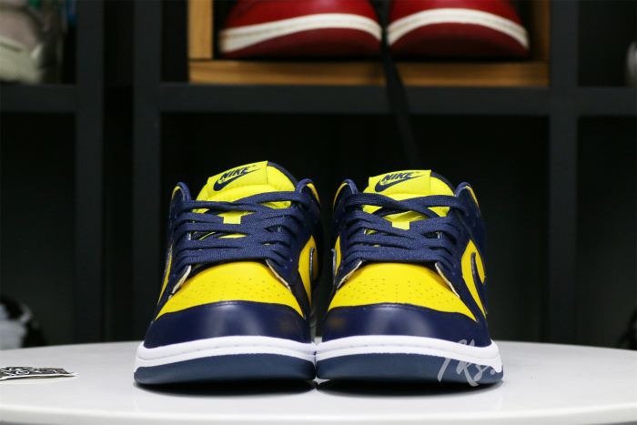 Nike Dunk Low “Michigan” 2021（A1）