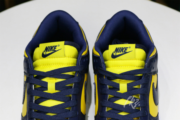Nike Dunk Low “Michigan” 2021（A1）