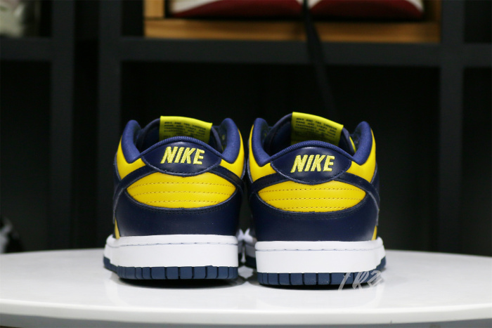 Nike Dunk Low “Michigan” 2021（A1）
