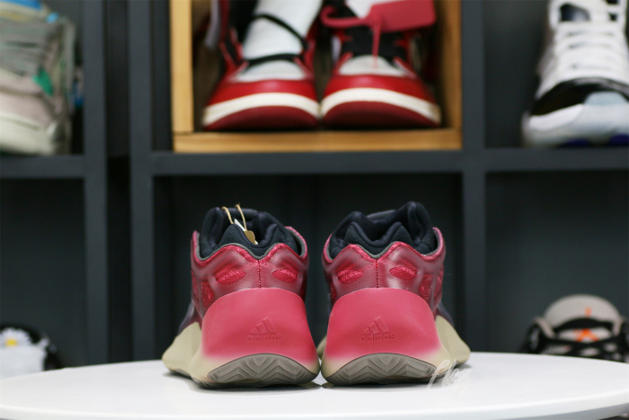 Yeezy 700 V3 Fade Carbon 2022