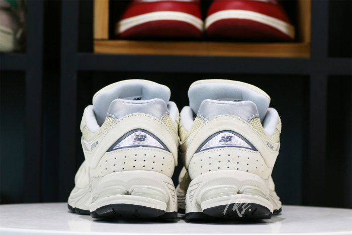 New Balance 2002R Bone Light Aluminum Sneakers