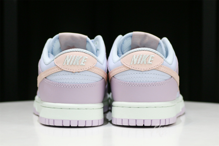 Nike Dunk Low Easter 2022 W