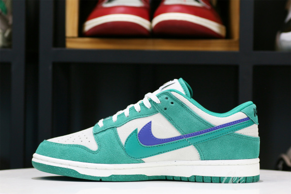 Nike Dunk Low “‘85” Rich Green 2022