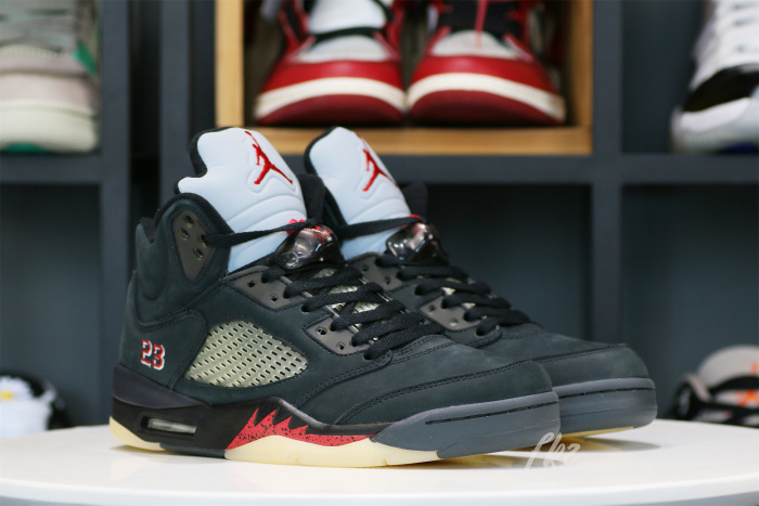 Air Jordan 5  Gore-Tex  Off Noir