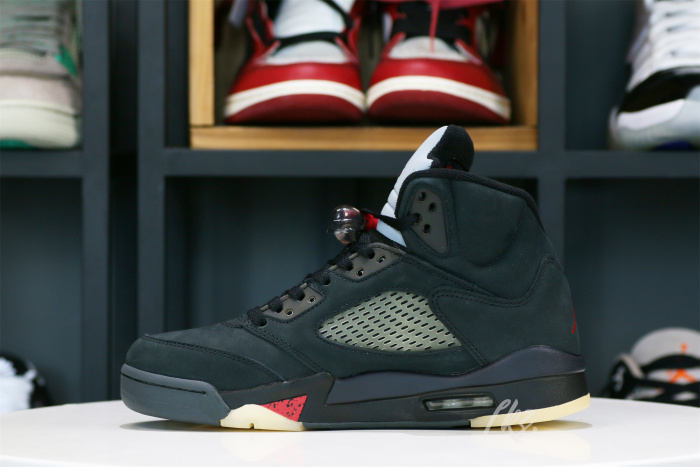 Air Jordan 5  Gore-Tex  Off Noir