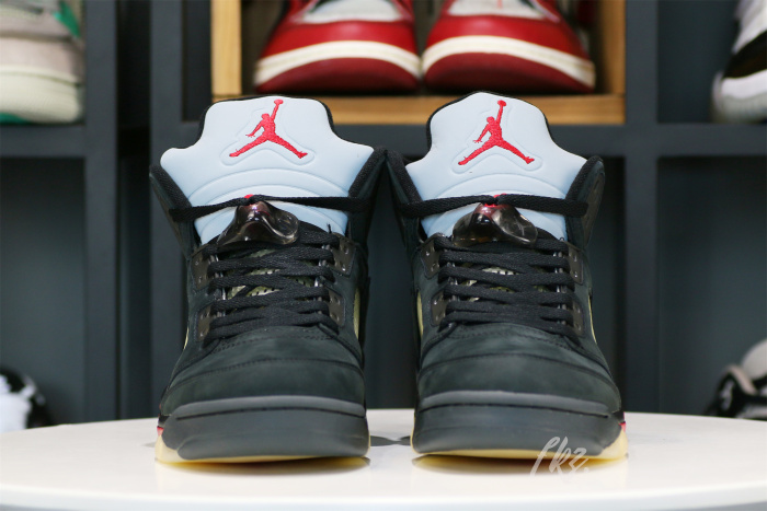 Air Jordan 5  Gore-Tex  Off Noir