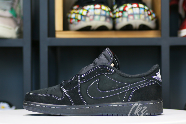Travis Scott x Nike Air Jordan 1 Low OG “Black/Phantom”（A1）