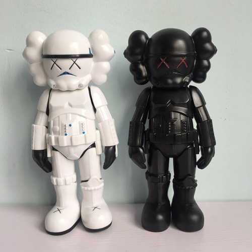 MAND KAWS Star Wars black and white soldiers