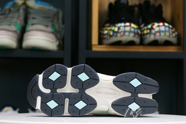 NEW BALANCE 9060 Sea Salt