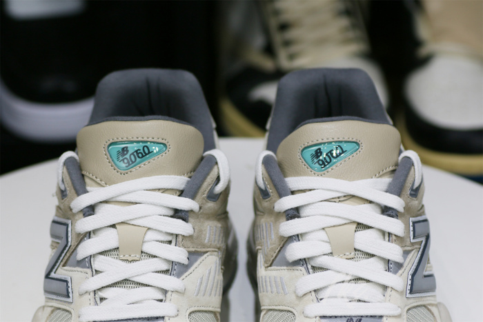 NEW BALANCE 9060 Sea Salt