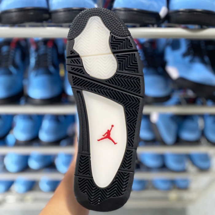 Travis Scott x Air Jordan 4  ( A1)