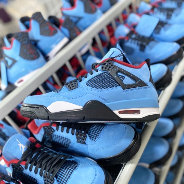 Travis Scott x Air Jordan 4  ( A1)