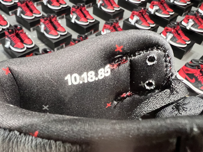 Air Jordan 1 OG  Banned/Bred  2011 (FK's A1 Batch)