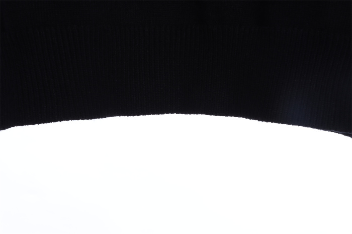 G!V3NCHY small letter embroidered crew neck sweater