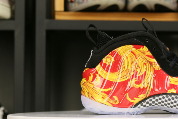 Supeme x Nike Air Foamposite One Red（A1）