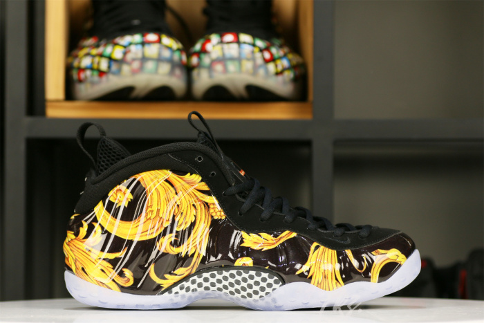Supeme x Nike Air Foamposite One Black