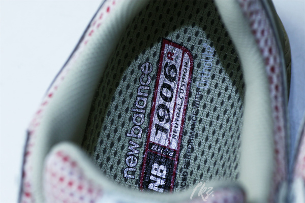 New Balance 1906R White Red M1906RO