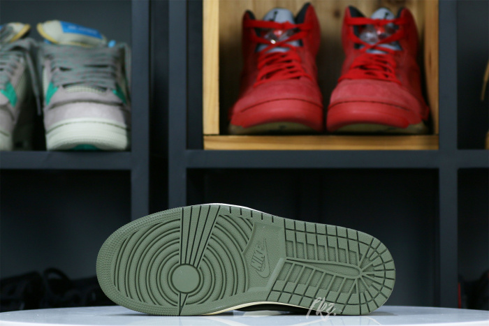 Travis Scott x Air Jordan 1 Low OG SP WMNS Olive （A1）