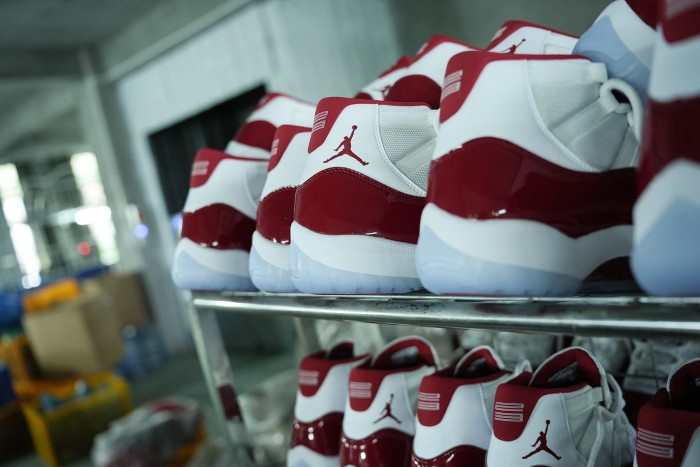 Air Jordan 11 Retro Cherry 2022（A1）