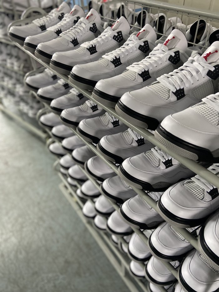 Jordan 4 Retro White Cement 2016（A1）