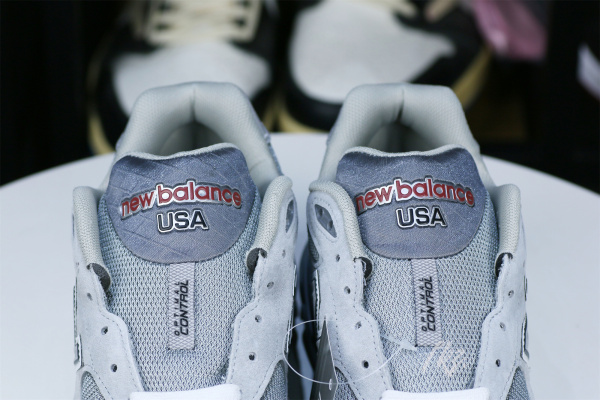 New Balance 990V3 Kith Grey
