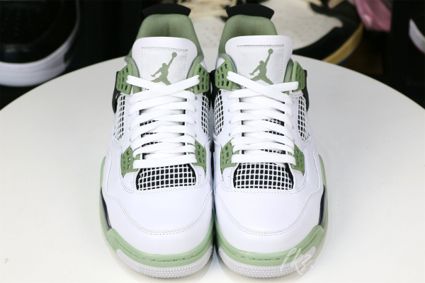 Jordan 4 Retro Seafoam WMNs 2023