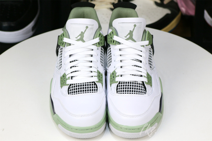 Jordan 4 Retro Seafoam WMNs 2023