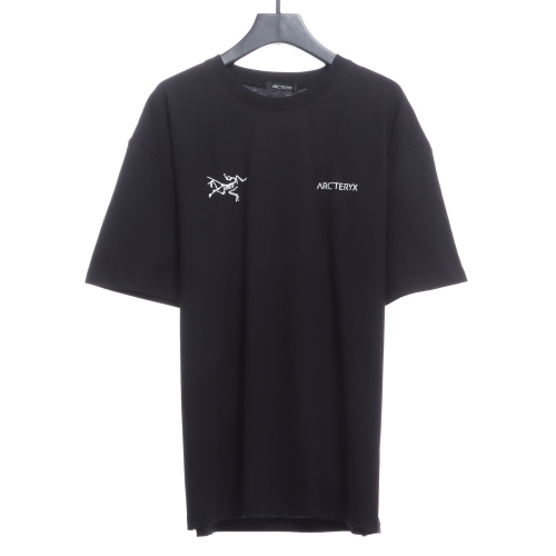 ARC 23SS Chest Print Logo Short Sleeve T-Shirt