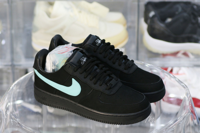 Tiffany Co X Air Force 1 Low 1837