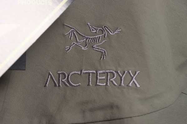 Arc'teryx sixth generation gold embroidery hard shell jacket