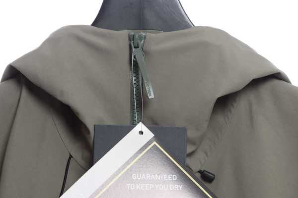 Arc'teryx sixth generation gold embroidery hard shell jacket