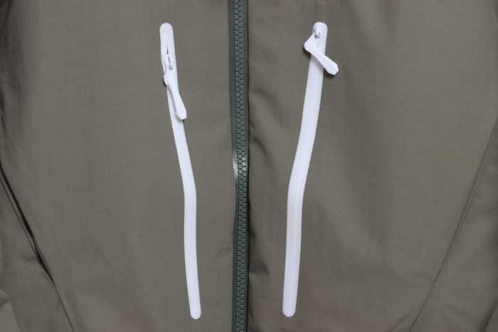 Arc'teryx sixth generation gold embroidery hard shell jacket