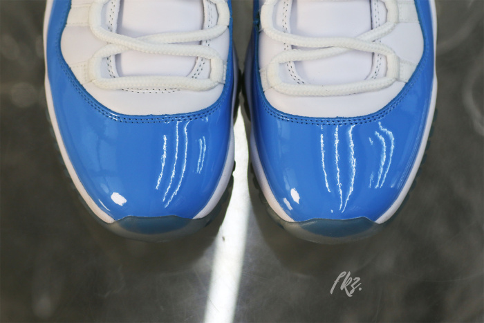 Air Jordan 11 Retro Low  UNC 2017